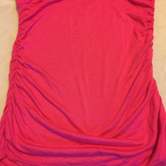 POOF🔥Sleveless bright pink top - Picture 7 of 8